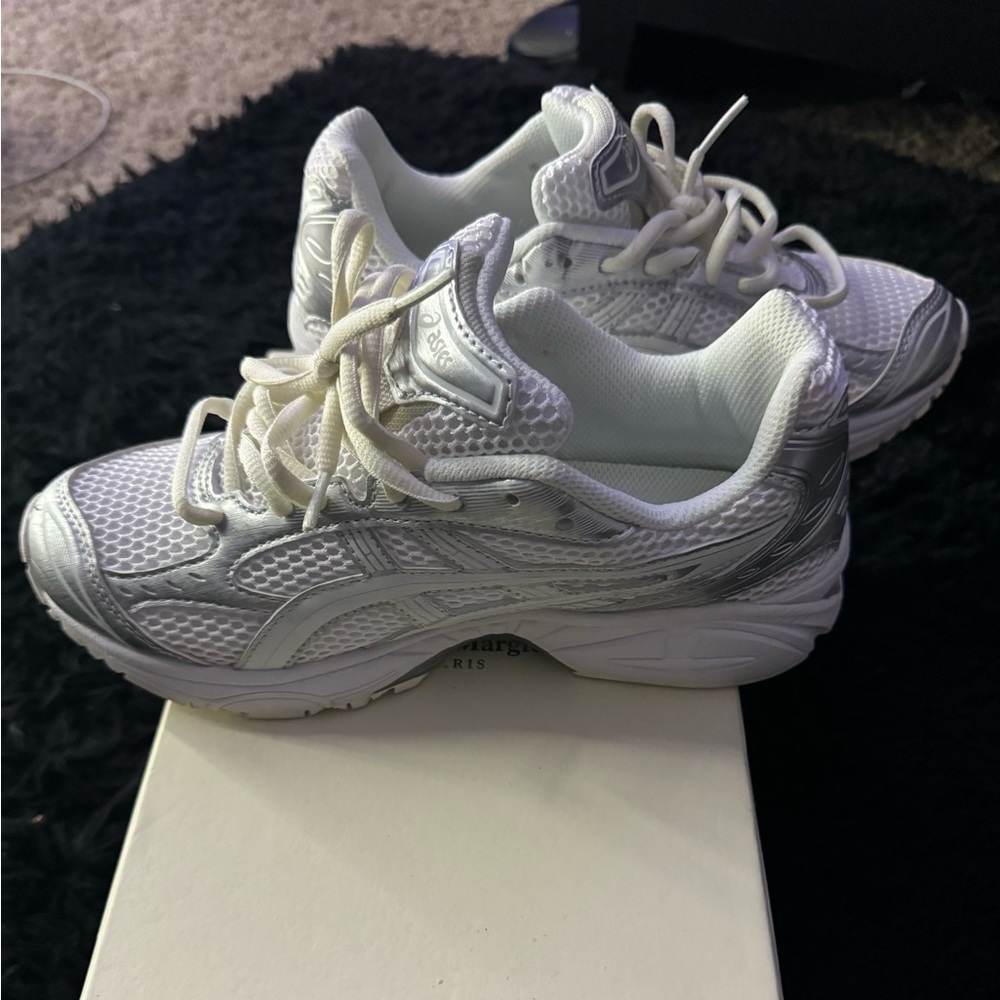 JJJJound ASICS